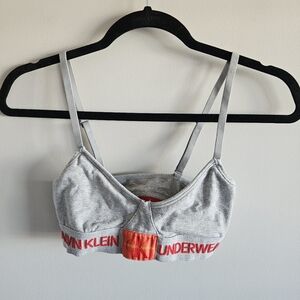 Calvin Klein Underwear Bra Bralette Size Small